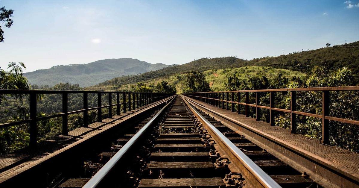 IA para Criar Podcast: Do Roteiro ao Áudio Sem Equipamento Caro em 2026